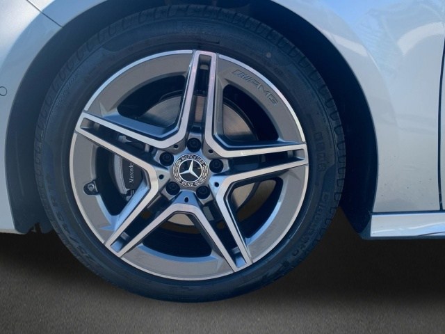 MERCEDES-BENZ Clase A 200 Berlina en Adarsa Sur - Foto 11
