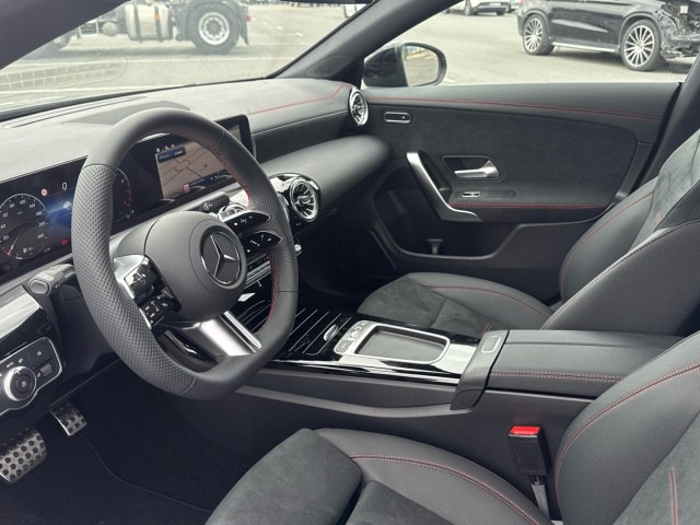 MERCEDES-BENZ Clase CLA 200 Coupé en Adarsa Sur - Foto 6