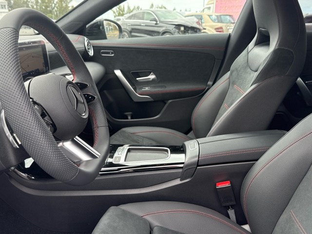 MERCEDES-BENZ Clase CLA 200 Coupé en Adarsa Sur - Foto 7