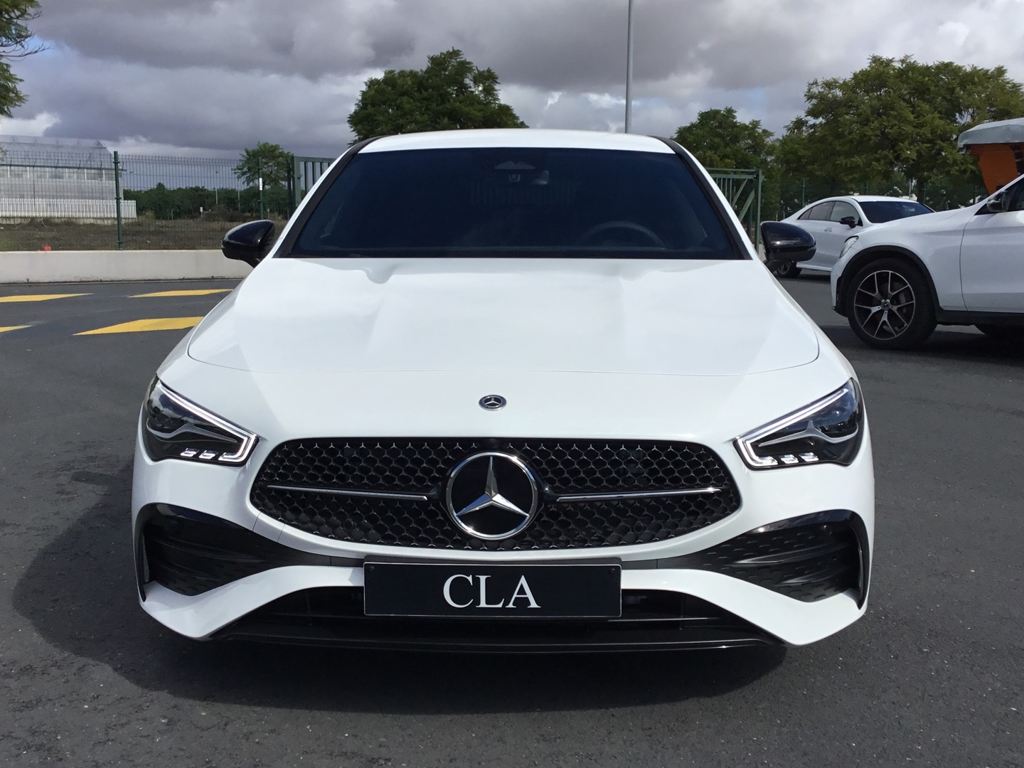 MERCEDES-BENZ Clase CLA 200 d Shooting Brake en Adarsa Sur - Foto 5