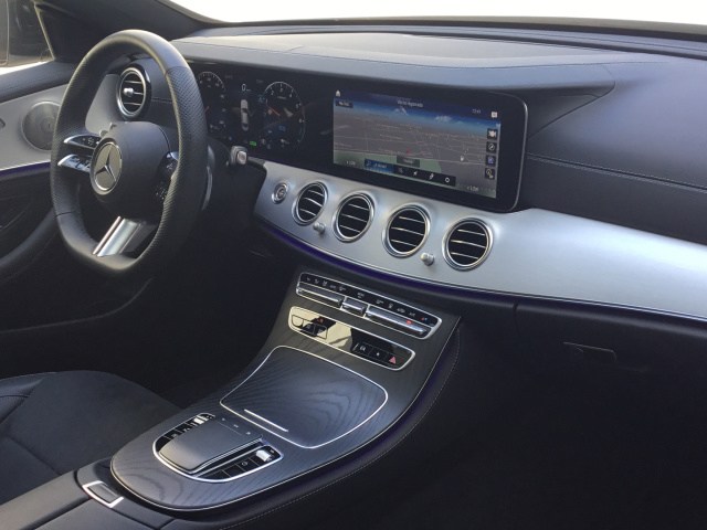 MERCEDES-BENZ Clase E 300 de AMG Line (EURO 6d) en Adarsa Sur - Foto 20