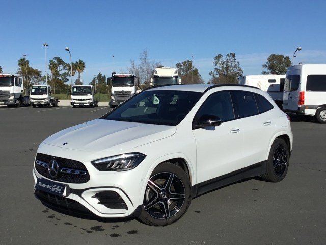 MERCEDES-BENZ Clase GLA 200 d en Adarsa Sur - Foto 14