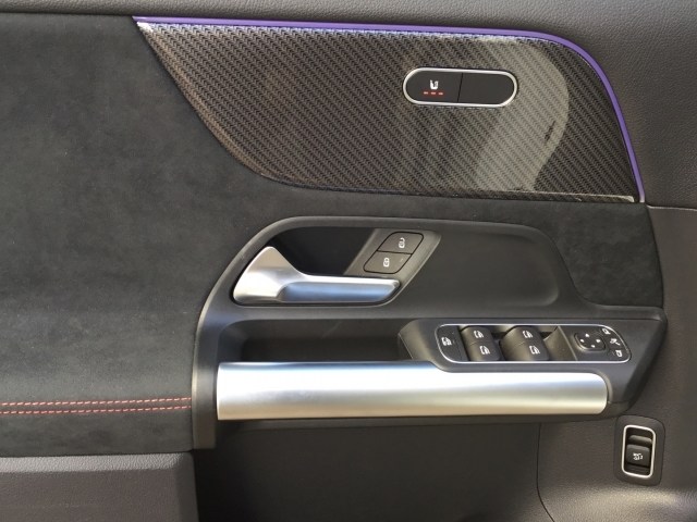 MERCEDES-BENZ Clase GLA 200 d en Adarsa Sur - Foto 20