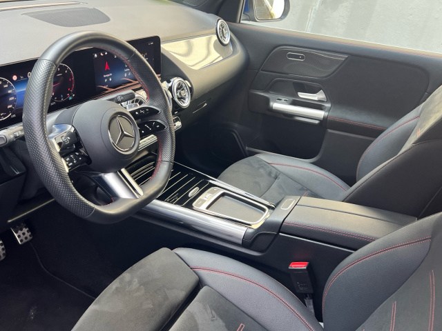 MERCEDES-BENZ Clase GLA 200 d en Adarsa Sur - Foto 6