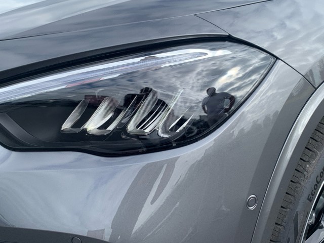 MERCEDES-BENZ Clase GLA 200 D en Adarsa Sur - Foto 15