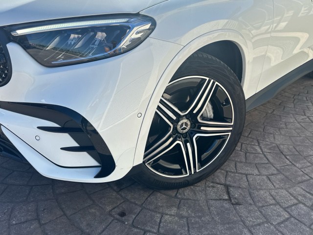 MERCEDES-BENZ Clase GLC 220 d 4Matic AMG Line en Adarsa Sur - Foto 13