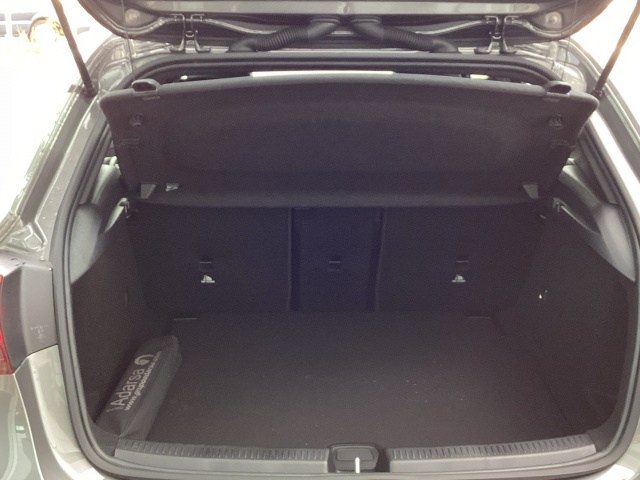 MERCEDES-BENZ Clase A 200 d Compacto en Adarsa Zamora - Foto 14