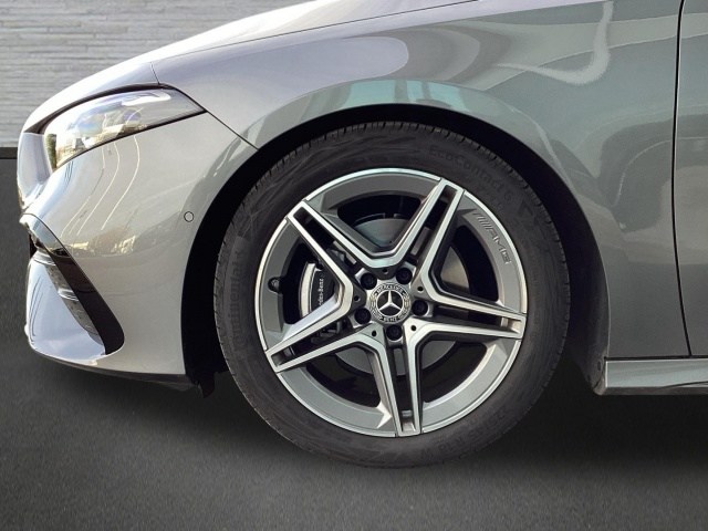 MERCEDES-BENZ Clase A 200 d Compacto en Adarsa Zamora - Foto 5