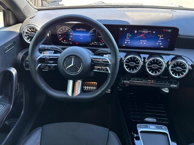 MERCEDES-BENZ Clase A 250 e AMG Line (EURO 6d) en Adarsa Zamora - Foto 8