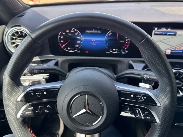 MERCEDES-BENZ Clase A 250 e AMG Line (EURO 6e) en Adarsa Zamora - Foto 9