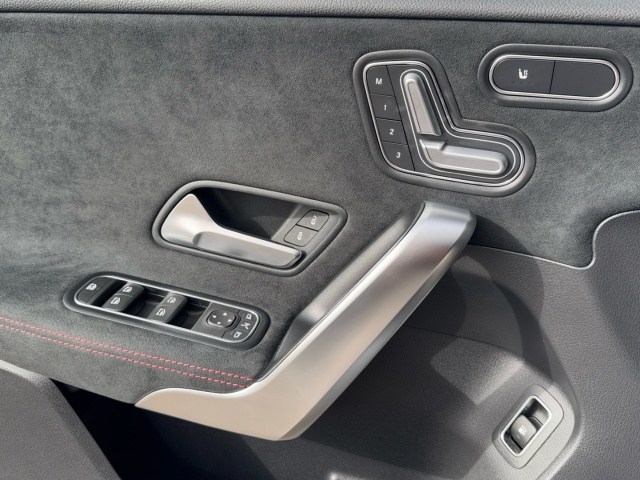 MERCEDES-BENZ Clase A 250 e AMG Line (EURO 6d) en Adarsa Zamora - Foto 17