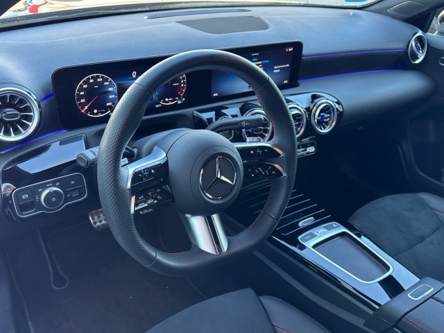 MERCEDES-BENZ Clase A 250 e con tecnología híbrida EQ en Adarsa Zamora - Foto 6