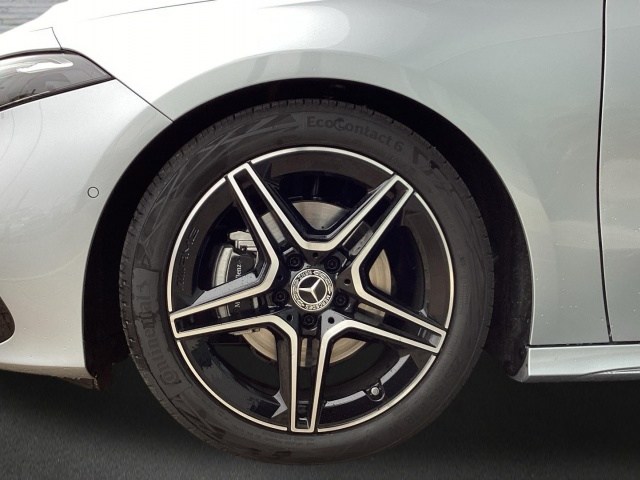 MERCEDES-BENZ Clase A 200 d Berlina en Adarsa Zamora - Foto 5