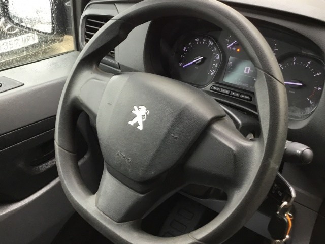 PEUGEOT VF3VFAHKHJZ091151  en Lercauto 96 - Foto 8