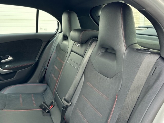 MERCEDES-BENZ Clase A 180 d Compacto en Lercauto 96 - Foto 11