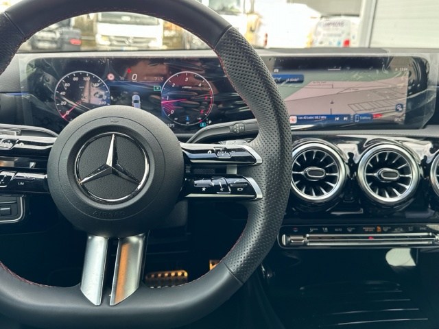 MERCEDES-BENZ Clase A 180 d Compacto en Lercauto 96 - Foto 9