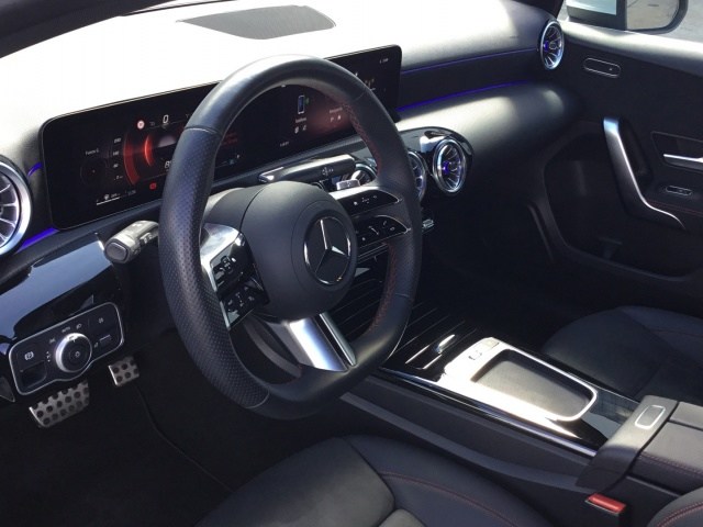 MERCEDES-BENZ Clase A 180 Compacto en Lercauto 96 - Foto 6