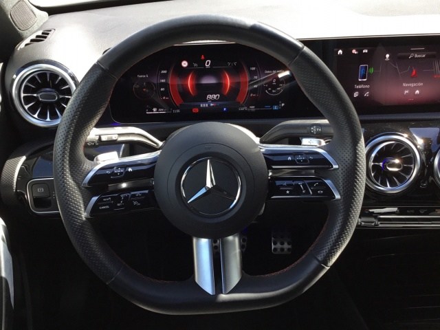 MERCEDES-BENZ Clase A 180 Compacto en Lercauto 96 - Foto 8