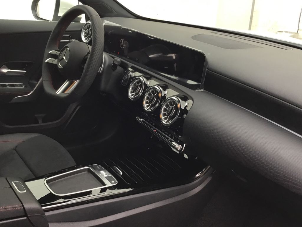 MERCEDES-BENZ Clase A 250 e Compacto en Lercauto 96 - Foto 13