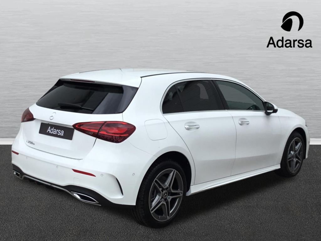 MERCEDES-BENZ Clase A 250 e Compacto en Lercauto 96 - Foto 2
