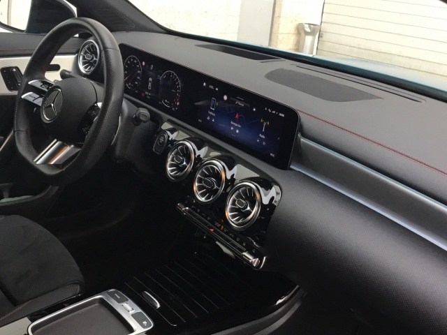 MERCEDES-BENZ Clase CLA 250 e Coupé en Lercauto 96 - Foto 10