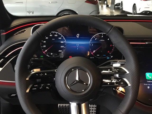 MERCEDES-BENZ Clase E 220 d Berlina en Lercauto 96 - Foto 14