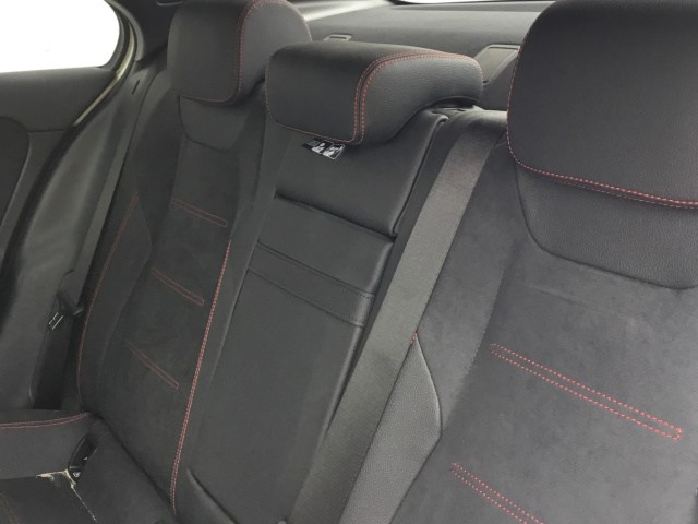 MERCEDES-BENZ Clase A 180 d Berlina en Integral Automoción 2000 (Valladolid) - Foto 12