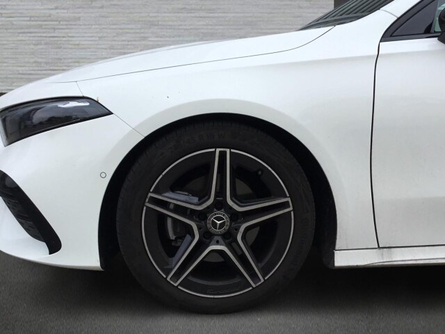 MERCEDES-BENZ Clase A 180 d Berlina en Integral Automoción 2000 (Valladolid) - Foto 5