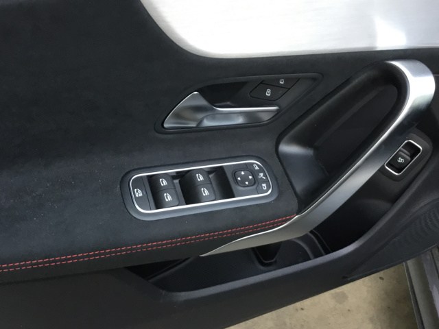 MERCEDES-BENZ Clase CLA 200 d Coupé en Integral Automoción 2000 (Valladolid) - Foto 11