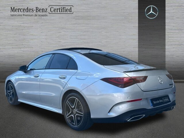 MERCEDES-BENZ Clase CLA 200 AMG Line (EURO 6d) en Integral Automoción 2000 (Valladolid) - Foto 4