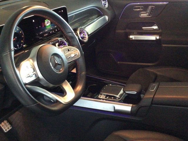 MERCEDES-BENZ Clase GLB 200 AMG Line (EURO 6d) en Integral Automoción 2000 (Valladolid) - Foto 7