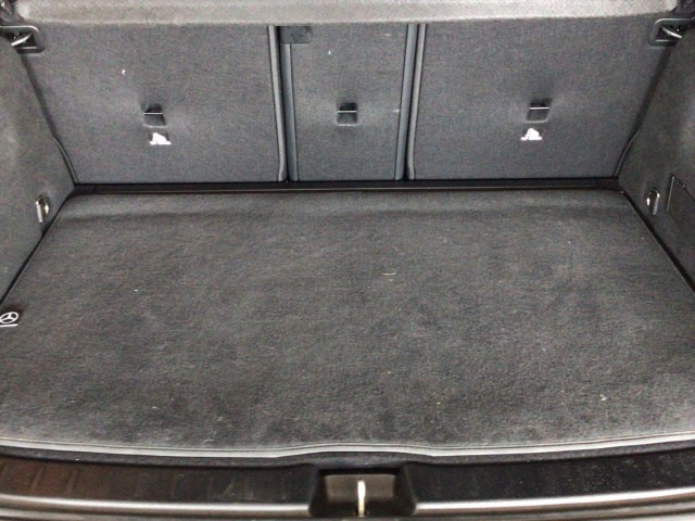 MERCEDES-BENZ Clase GLA 200 AMG Line en Integral Automoción 2000 (Valladolid) - Foto 13