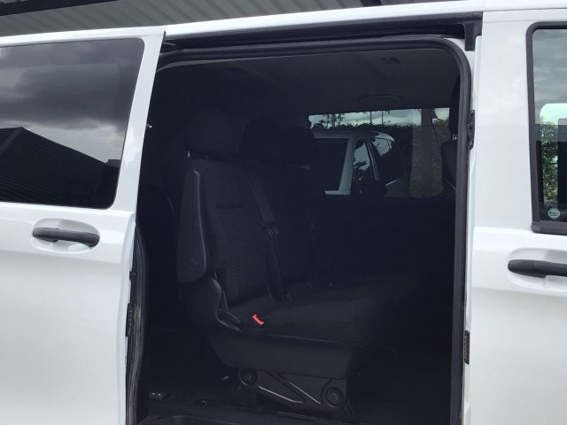MERCEDES-BENZ Vito 110CDI TD 75kW Mixto Pro Larga en Integral Automoción 2000 (Valladolid) - Foto 14