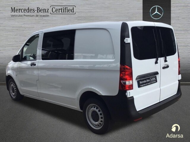 MERCEDES-BENZ Vito 110CDI TD 75kW Mixto Pro Larga en Integral Automoción 2000 (Valladolid) - Foto 4