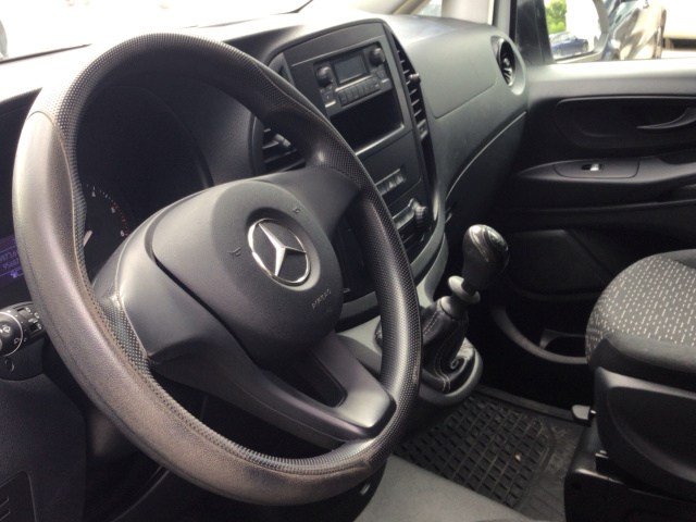 MERCEDES-BENZ Vito 110CDI TD 75kW Mixto Pro Larga en Integral Automoción 2000 (Valladolid) - Foto 7