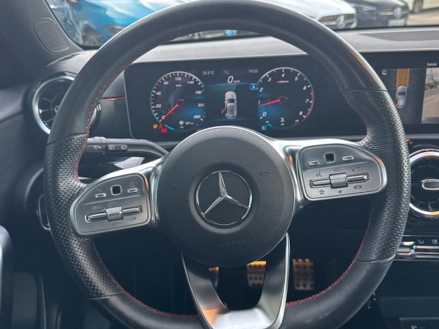 MERCEDES-BENZ Clase A 180 en Integral Automoción 2000 (Valladolid) - Foto 9