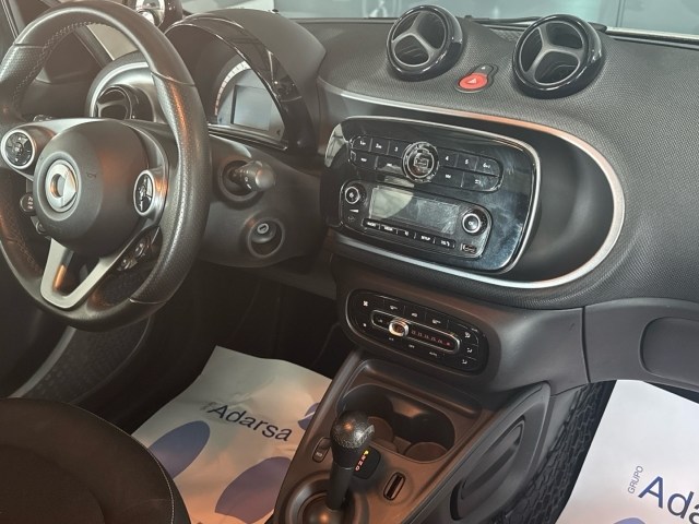 SMART forfour 60kW(81CV) EQ en Integral Automoción 2000 (Valladolid) - Foto 10