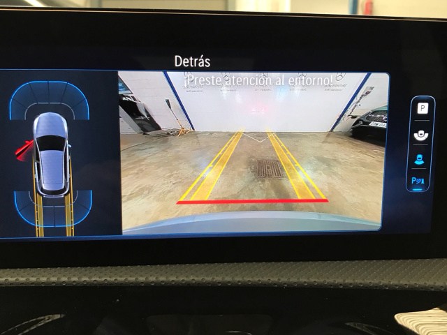 MERCEDES-BENZ Clase A 200 d Compacto en Adarsa Norte - Foto 18