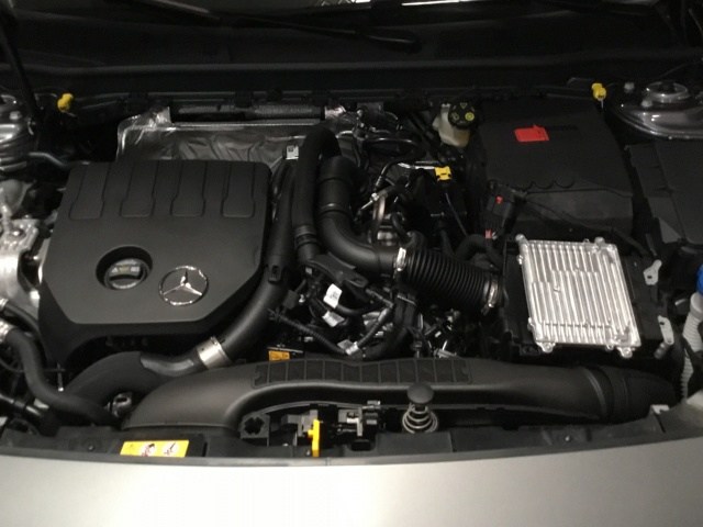 MERCEDES-BENZ Clase A 180 Compacto en Adarsa Norte - Foto 15