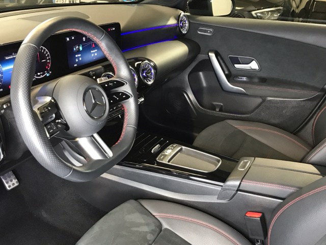 MERCEDES-BENZ Clase A 250 e AMG Line (EURO 6e) en Adarsa Norte - Foto 6