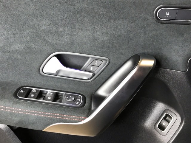 MERCEDES-BENZ Clase A 250 e Compacto en Adarsa Norte - Foto 19