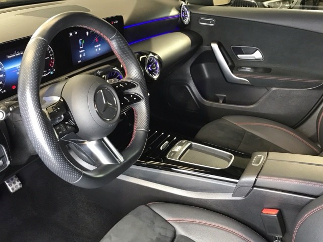 MERCEDES-BENZ Clase A 250 e Compacto en Adarsa Norte - Foto 6