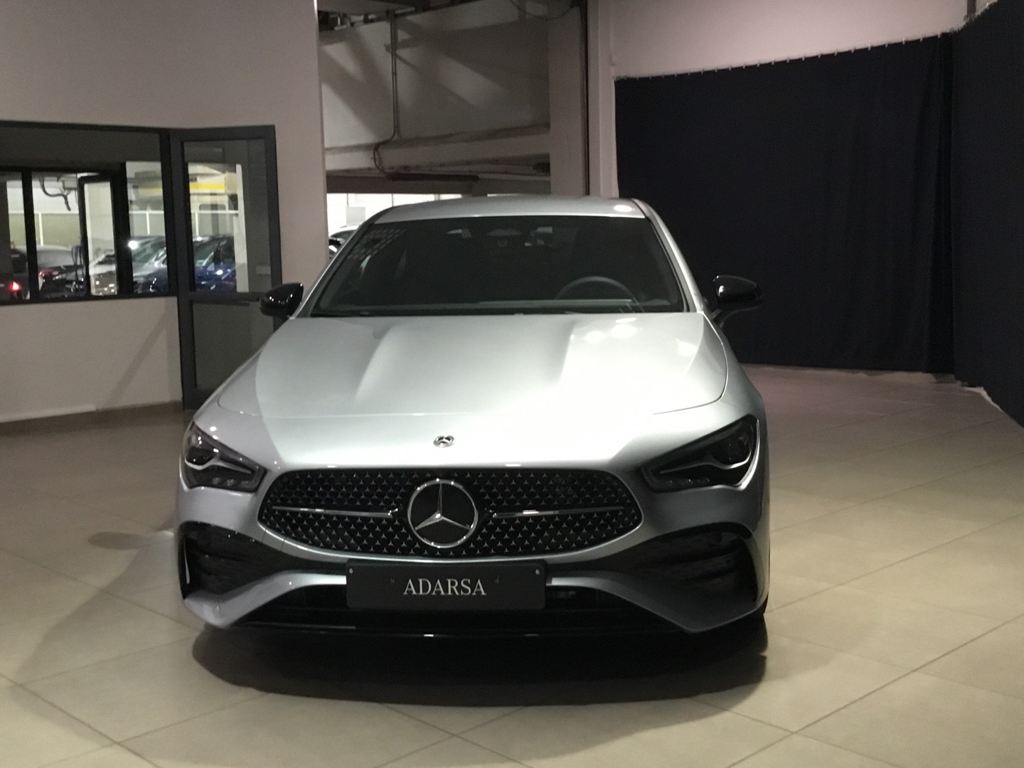 MERCEDES-BENZ Clase CLA 200 d Coupé en Adarsa Norte - Foto 14