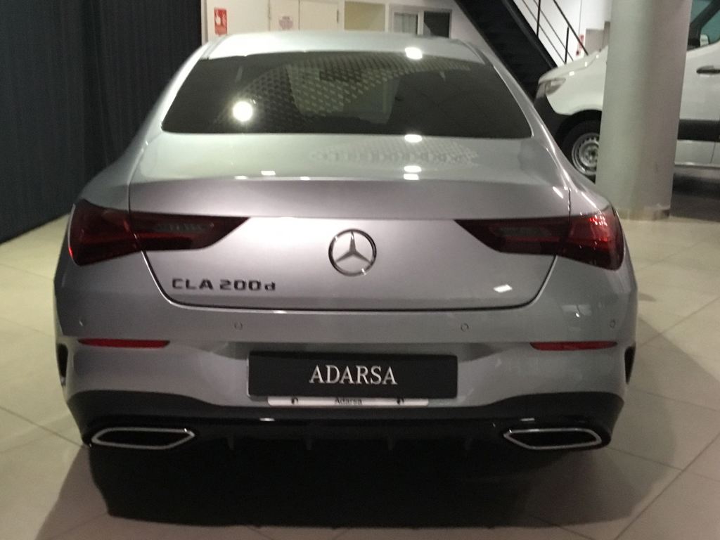 MERCEDES-BENZ Clase CLA 200 d Coupé en Adarsa Norte - Foto 15