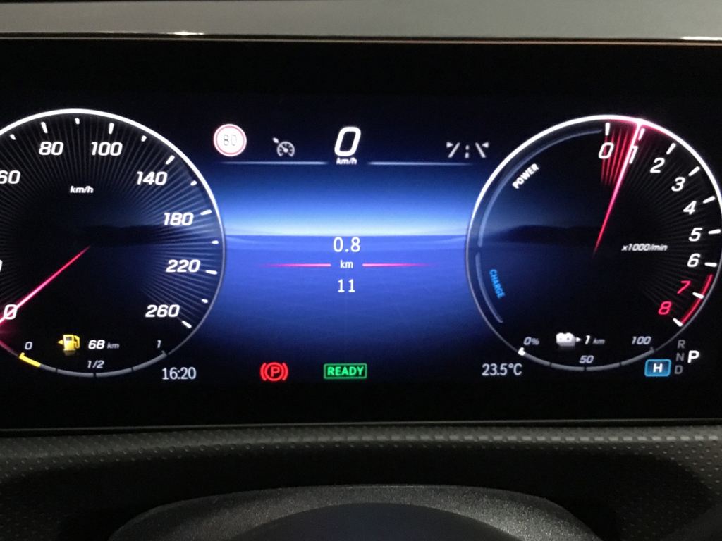 MERCEDES-BENZ Clase CLA 250 e Coupé en Adarsa Norte - Foto 13