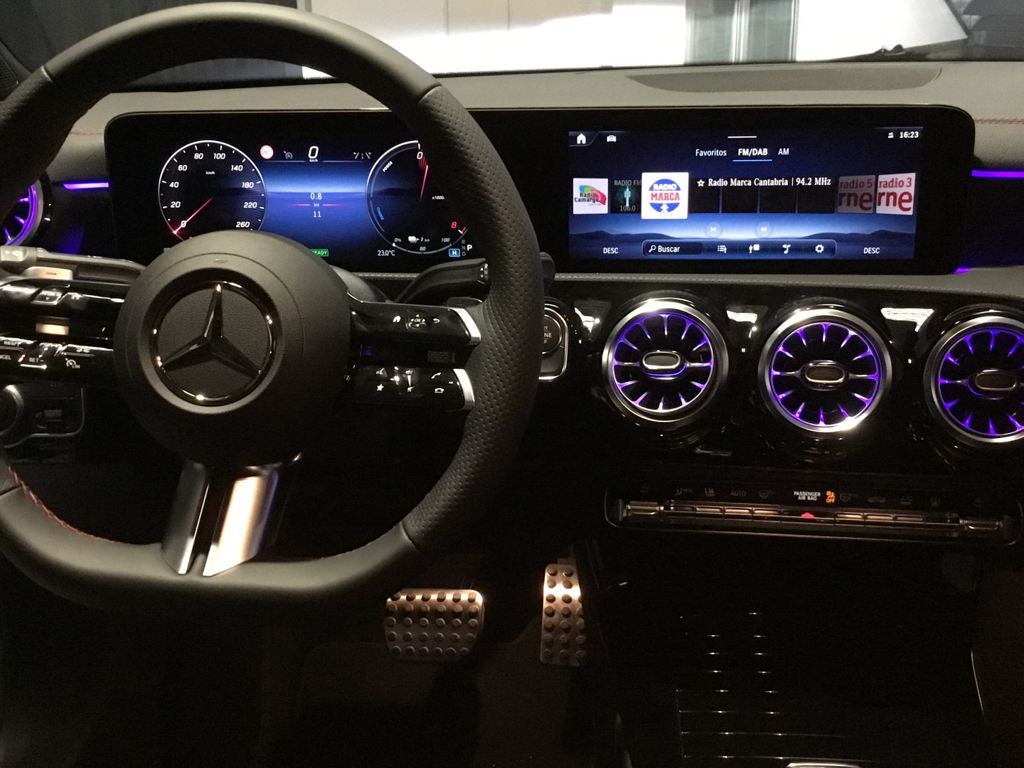 MERCEDES-BENZ Clase CLA 250 e Coupé en Adarsa Norte - Foto 14