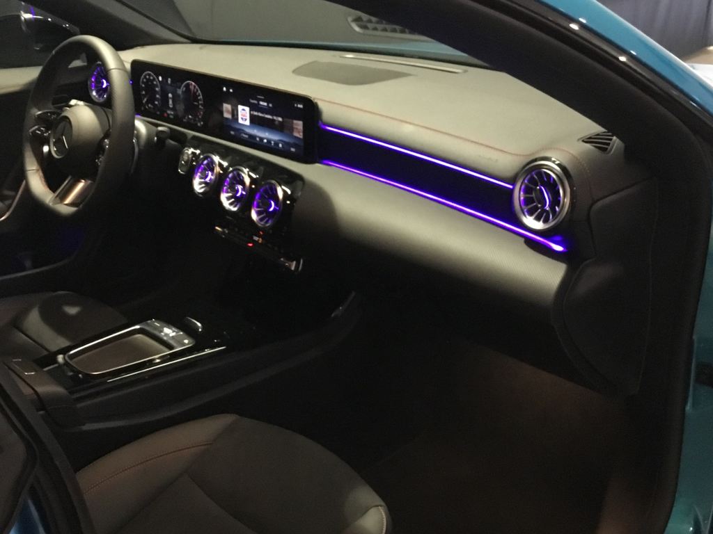 MERCEDES-BENZ Clase CLA 250 e Coupé en Adarsa Norte - Foto 15