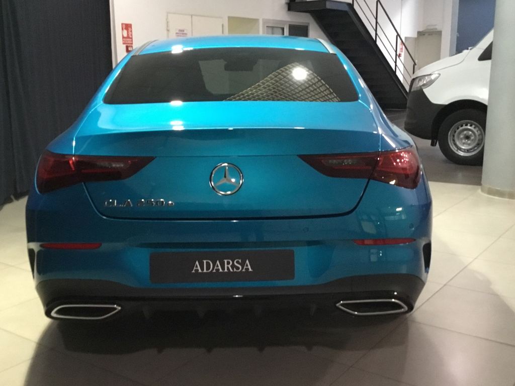 MERCEDES-BENZ Clase CLA 250 e Coupé en Adarsa Norte - Foto 5