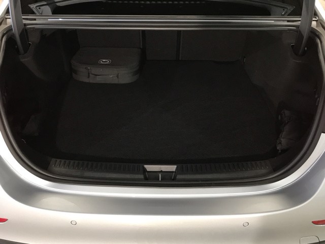 MERCEDES-BENZ Clase E 300 de AMG Line Advanced Plus en Adarsa Norte - Foto 14