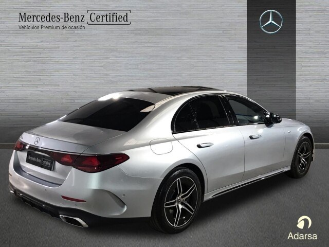 MERCEDES-BENZ Clase E 300 de AMG Line Advanced Plus en Adarsa Norte - Foto 2